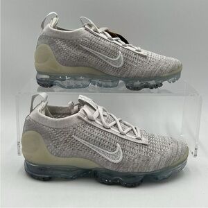 NWT Women’s Nike Air VaporMax‎ FK Flyknit Phantom Summit White Shoes
